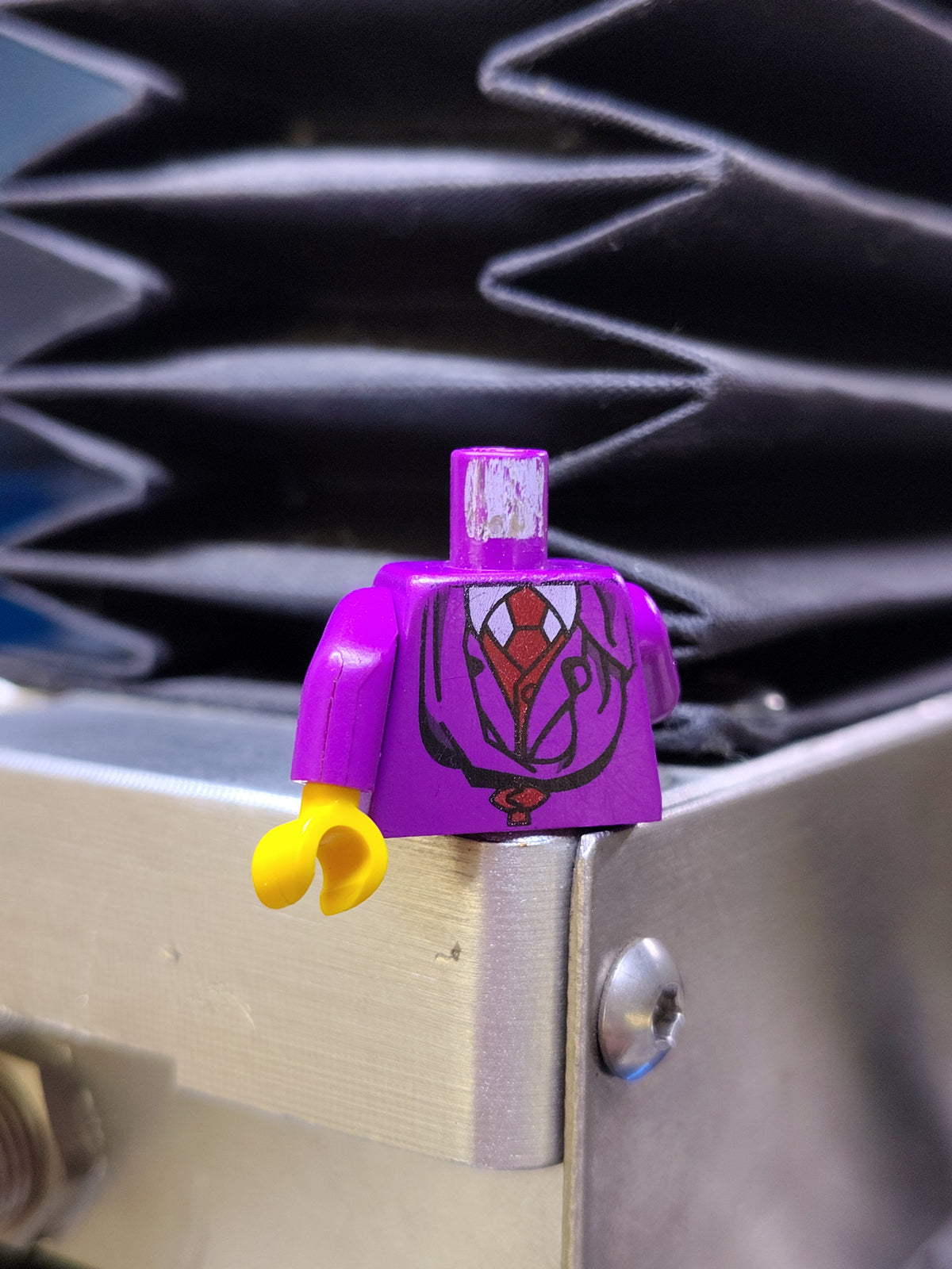 Old Purple Learner Robes (L-Arm Crack)